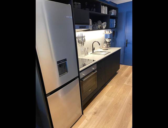 0.5 BEDROOM APARTMENT RENTED IN SEA POINT